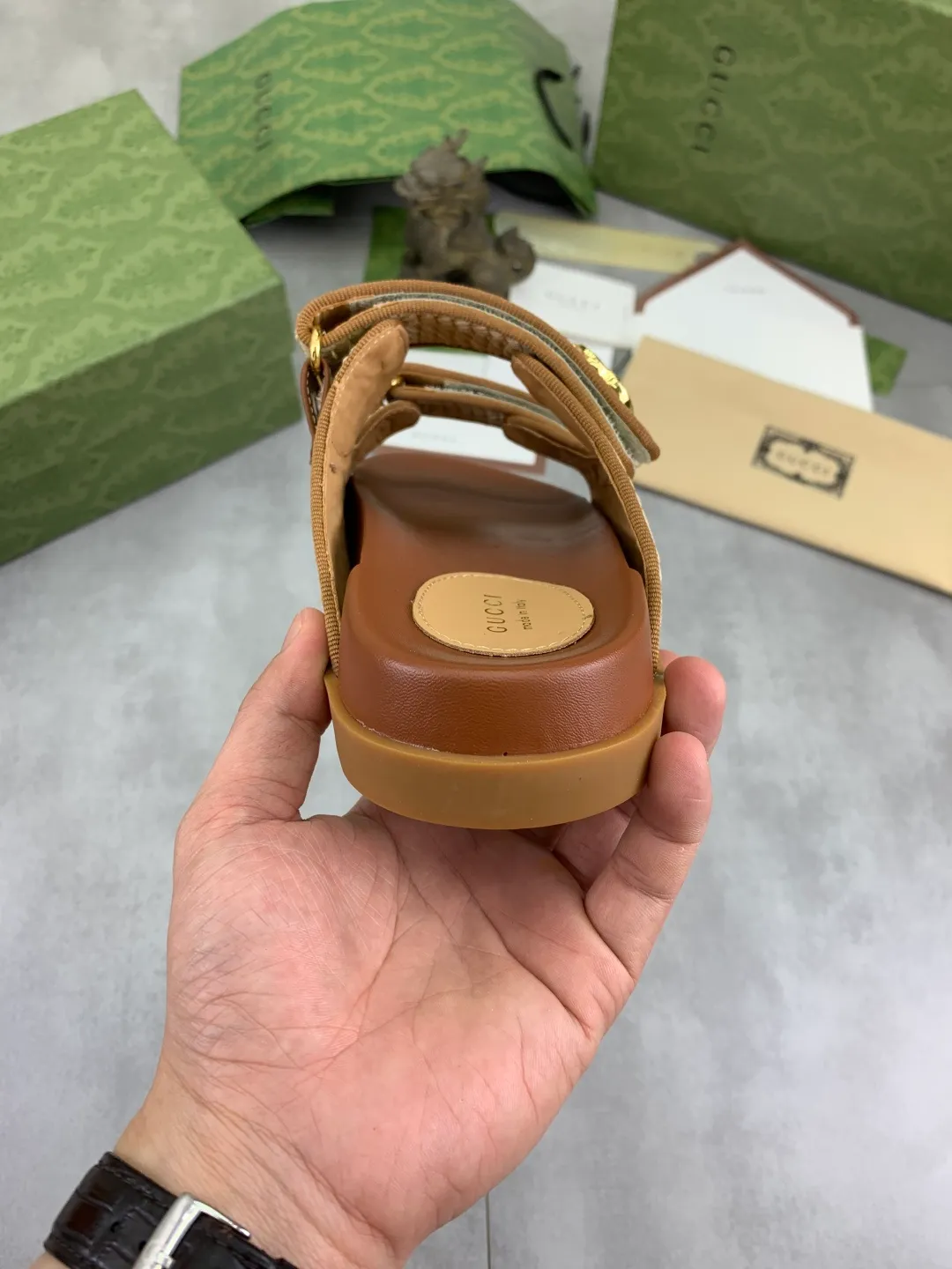 Men's Men's Shoes💰P440💰[New Style] High Version 🎁🎁🎁 GUCCI New Year of the Snake casual slippers, original official website, perfect workmanship, transmitting a kind of noble luxury, sublimating its definition of luxury in Gucci's high-end extraordinary craftsmanship. Original Gucci double G combination outsole, code number: 35-45, complete package